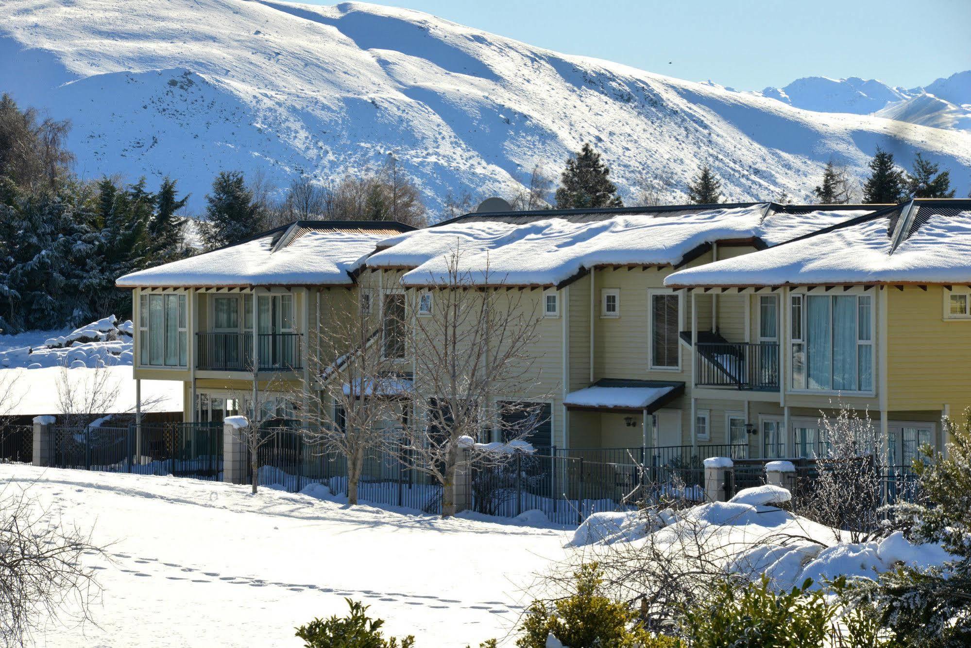 Mantra Lake Tekapo Aparthotel Exterior foto