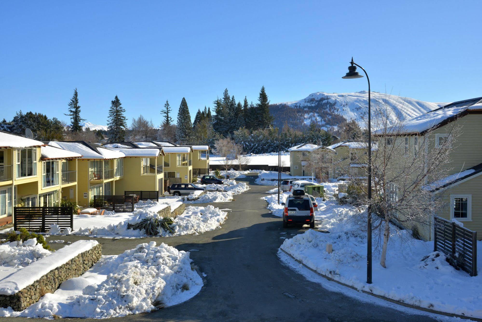 Mantra Lake Tekapo Aparthotel Exterior foto